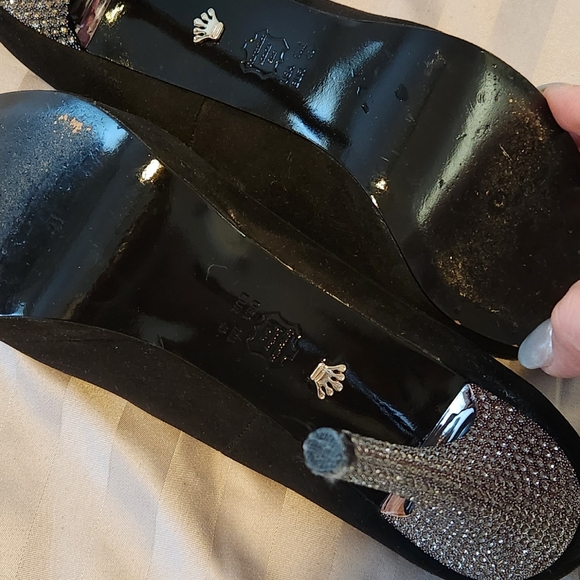 NINA suede platform rhinestone pumps 10 - Picture 5 of 5